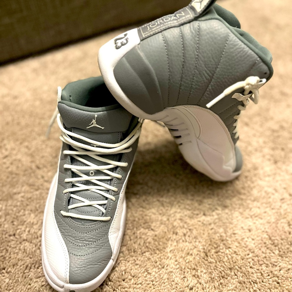 Air Jordan 12 Retro